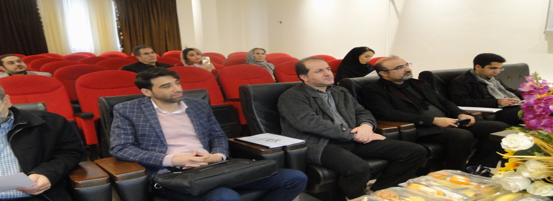 جلسه دفاع از پایان نامه